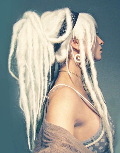 White jumbo dreads