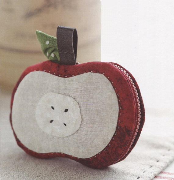 How to make apple coin purse cosmetic Bag Handbag Wallet hand embroidery sewing applique patchwork quilt PDF pattern E Patterns ebook