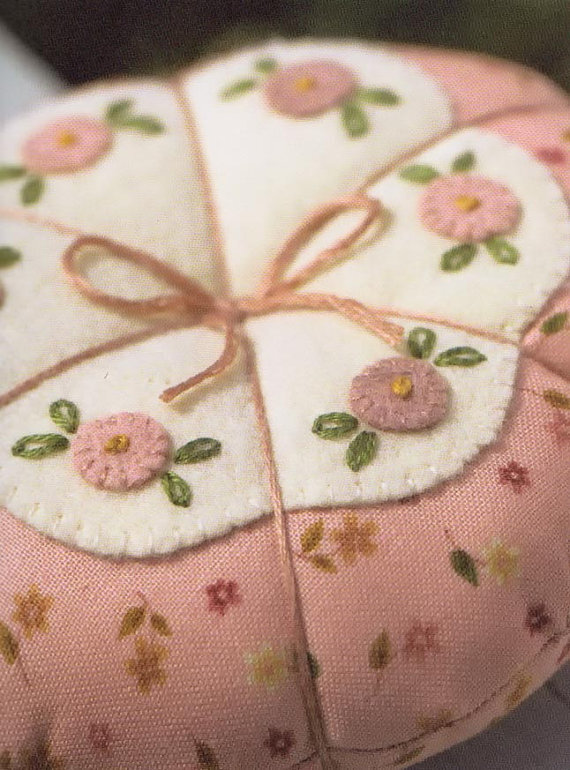 Vintage style pin cushion pincushion cotton Felt embroidery sewing applique patchwork quilt PDF E Patterns