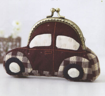 Mini Beetle Car coin purse Bag Handbag Wallet hand embroidery stitch sewing applique patchwork quilt PDF E Patterns