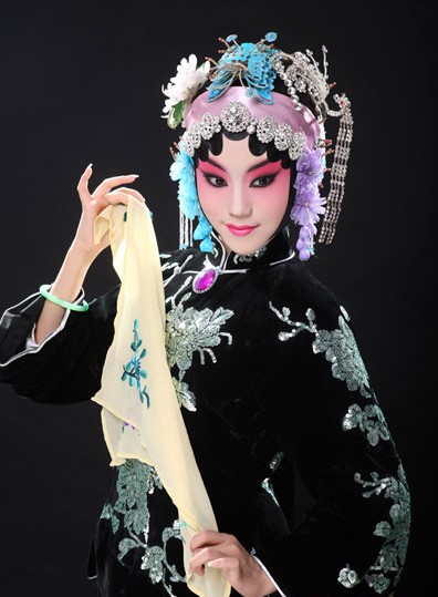 戏子入画，一生天涯