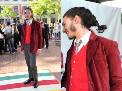 Ezra Miller - The Perks of Being a Wallflower premiere at the TIFF, September 8th 2012 Look at Ezra’s kicky french braid! It’s gorgeous!