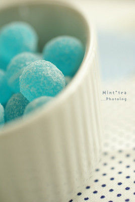 冰凉的蓝色糖果 by.敏