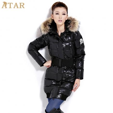 ATAR2012新款冬季女装奢华毛领修身长款羽绒服YR010