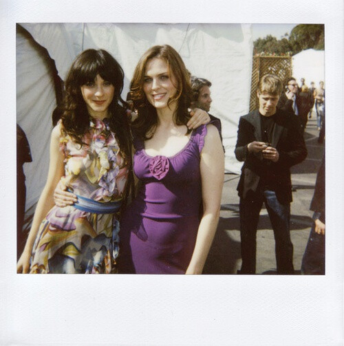 Zooey &amp; Emily Deschanel