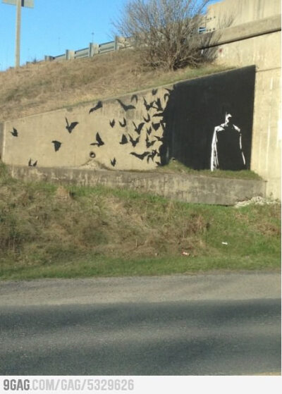 Batman Graffiti. Great work, anonymous artist!