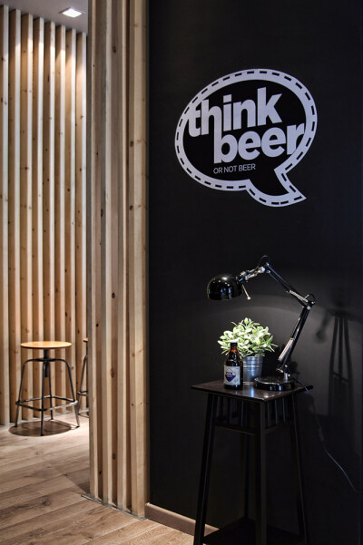 Think Beer 啤酒屋 / MINAS KOSMIDIS