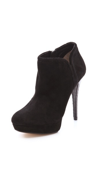 KORS Michael Kors Chelsea Booties