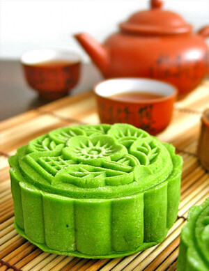 Macha Snowskin Mooncakes