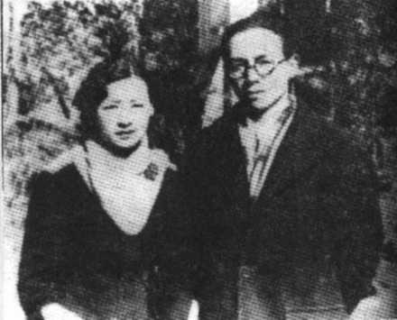 1931年，梁思成考察归来，林徽因告诉他，她很痛苦的爱上了两个男人，一个是自己的丈夫，一个是隔壁邻居金岳霖。梁说：“你是自由的，如果你选择老金，我祝愿你们永远幸福。”后来林将这些话转述给金，金岳霖回答，“看来思成是真正爱你的，我不能伤害一个真正爱你的人，我应该退出。”