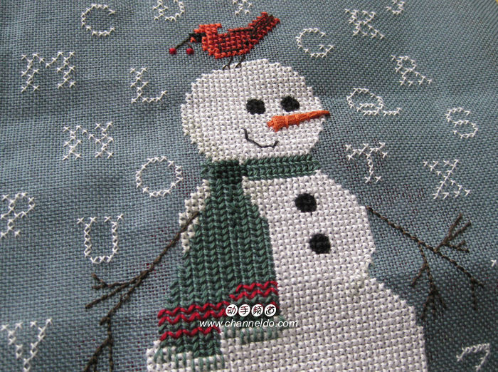 xstitch-letter-snow-2.JPG