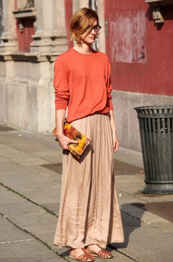 NUDE MAXI SKIRT