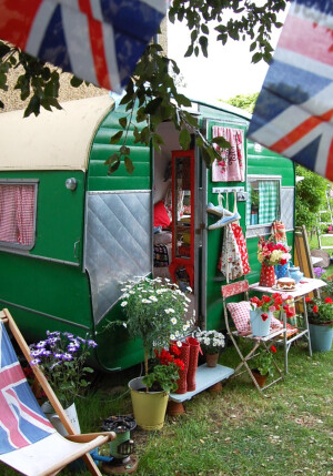 这就是有房有车啊。。