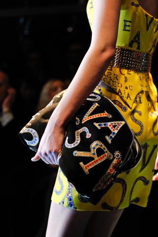 Versace 2012秋冬女装秀细节大赏