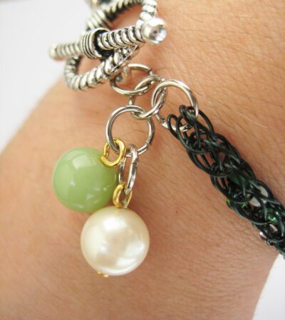 Beaded green Viking Knit bracelet with pearl charms