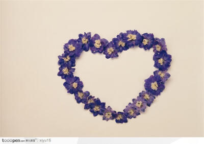 情人节物语-紫色的花环生活百科图片素材