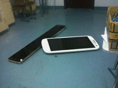 iphone20 和 samsung galaxy23 到货了~