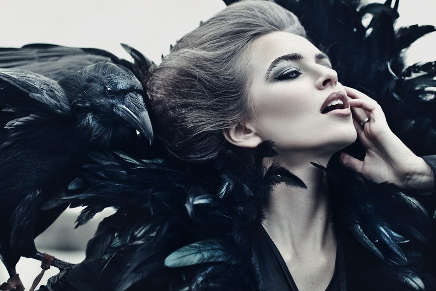 Queen of Ravens