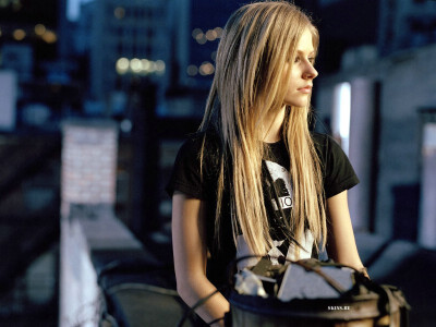 Avril Ramona Lavigne