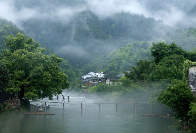 《小桥流水人家》 摄影：雄一村官