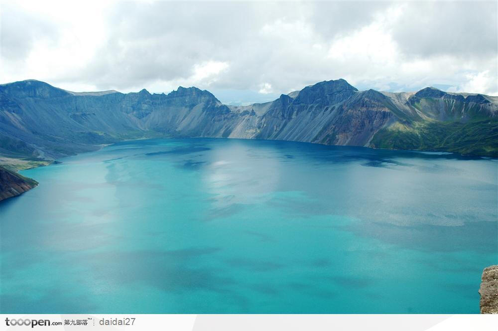 吉林长白山自然保护区-清澈的长白山天池中华传统图片素材