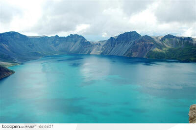 吉林长白山自然保护区-清澈的长白山天池中华传统图片素材