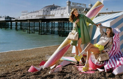 Mulberry S/S 2012 Campaign by Tim Walker、Mulberry、Tim Walker