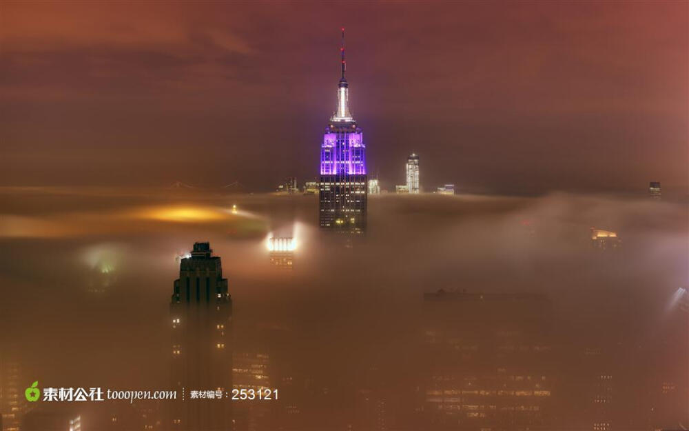 雨雾中·城市的夜景建筑园林图片素材