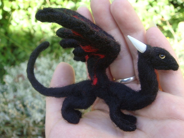 做这只龙，应该要花不少心力。。。啧啧啧