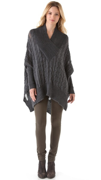 Feel The Piece V Neck Poncho