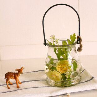 室内装饰花瓶 大口双耳吊瓶.适合用来养水培植物或是当烛台使用都不错哦。