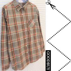 做工质量可以用精来形容了 真的不怕大家喷 绝对好~ 全棉料子的 穿起来特别舒服 版型很正 并且宽松带点中长款 方便搭配  最赞的就是颜色了 相信很多亲是不是总找不到一款不俗的格子衬衫  大街款确实有还不如没有 这款我只想保证的就是不俗和气质 深色素雅低调 浅色清新阳光 选择哪个都不会后悔~