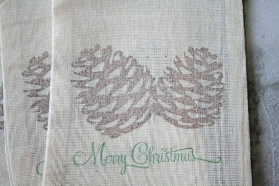 Christmas gift bag, holiday party favor bag, muslin, 4x6. Set of 6. Brown pine cones with Merry Christmas in forest green.