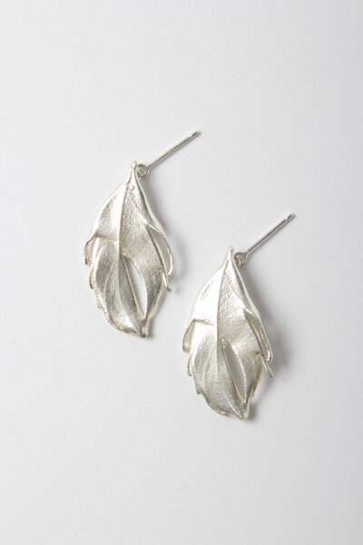 http://www.anthropologie.com/anthro/product/jewelryaccessories-shopjewelry/25481409.jsp