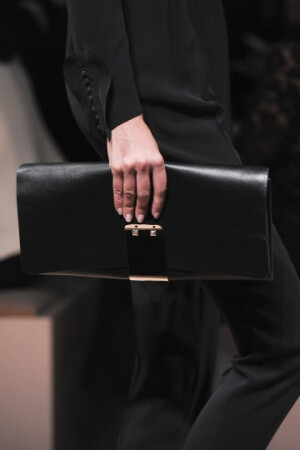 【Details Check】简洁设计感手拿包