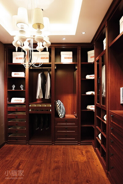 劳卡衣柜雅紫幻象系列套间