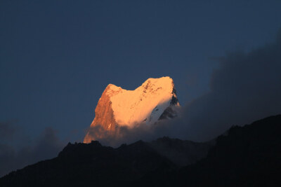 Machhapuchhre 日落