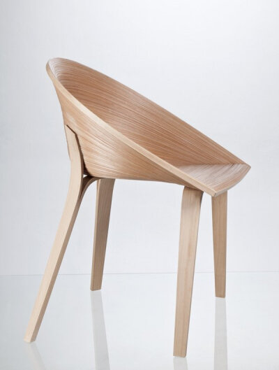 Tamashii Chair