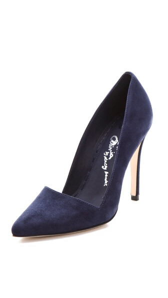 alice + olivia Dina Suede Pumps