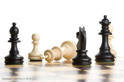 棋盘寓意-倒放的国际象棋综合素材图片素材