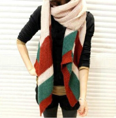 秋冬大面积撞色引发潮流时尚~~~