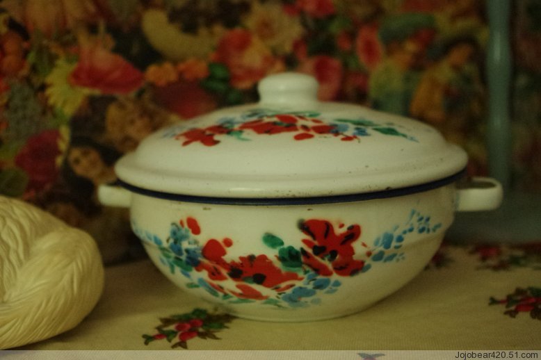 旧花卉搪瓷圆罐