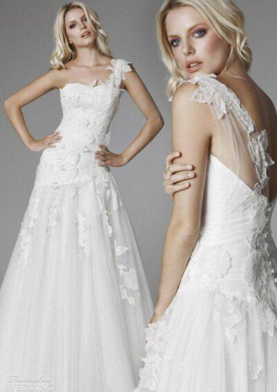Blumarine 2013 Bridal Collection 精致的薄纱单肩设。