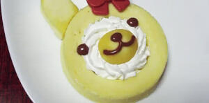 一秒钟毁掉一块很萌的蛋糕