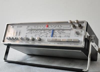 德国产SABA晶体管收音机