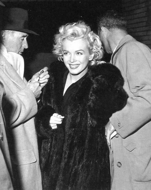 Marilyn in Japan, February 1954@百年时尚画廊