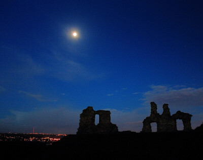 Sandal Castle moonlight at dawn 2