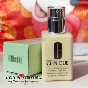 Clinique倩碧特效润肤露有油黄油lotion125ml。配方与肌肤自然滋润成分如出一辙，复制天然的水油平衡状态，有效防止肌肤水分流失及过敏现象，让肌肤即刻变成擅长导入养分的湿海绵。