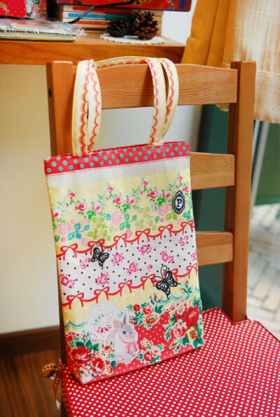 日本 森女包 La Petite Poupee girl ‘ s canvas bag * 森ガール 兔子