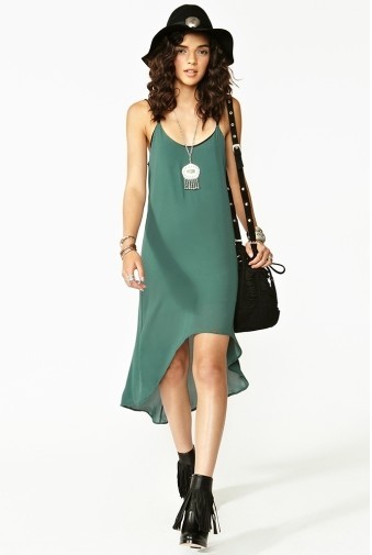 http://www.nastygal.com/clothes/evie-chiffon-dress hi,it's time for shopping!